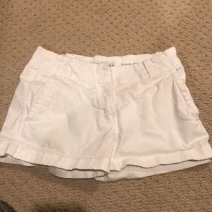 VINEYARD VINES WHITE SHORTS